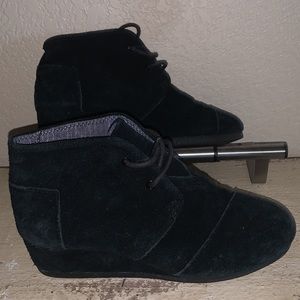 “Kala” Toms size 4 black suede